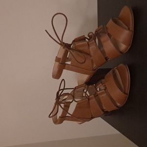 Tan peep toed heels
